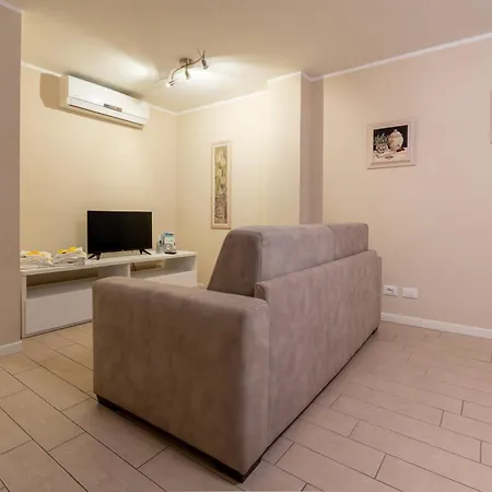 Al Da Lilly Apartment Gargnano